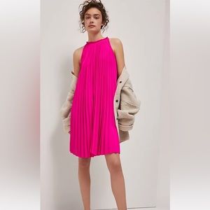 AMBERLY PLEATED TWO-TONE CREPE DRESS
